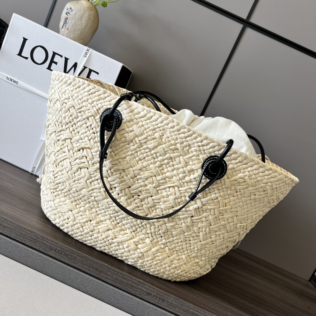 Loewe Shopping Bags